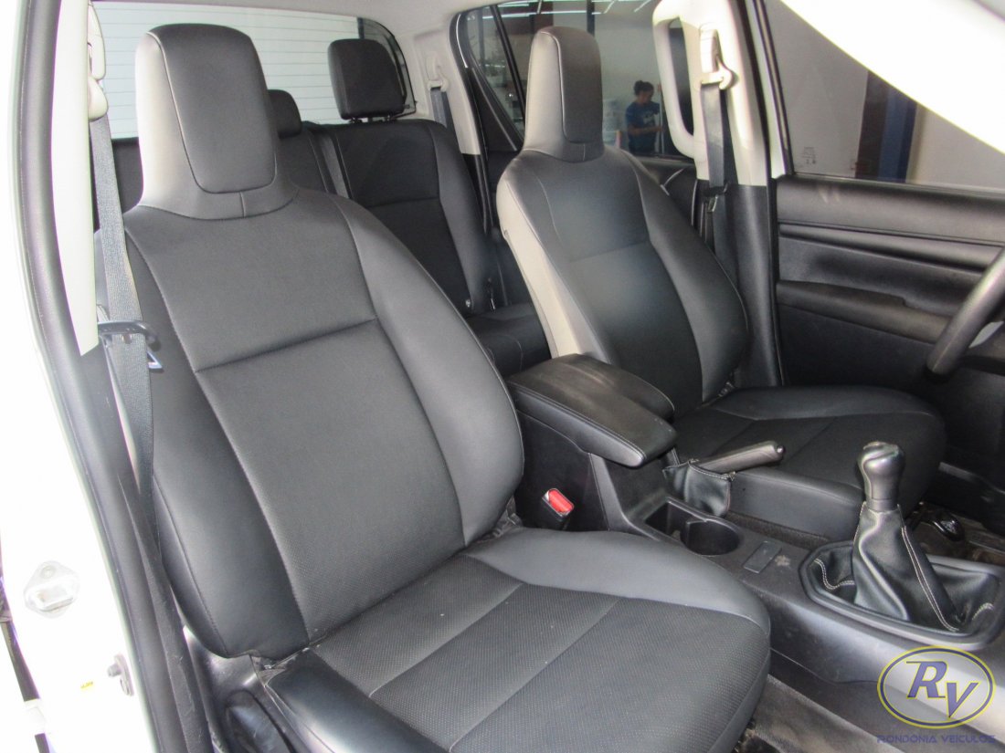 Hilux CD 