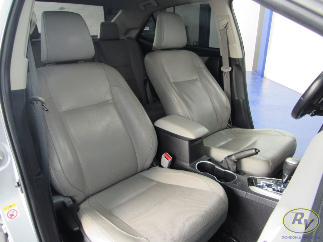 Corolla XEI