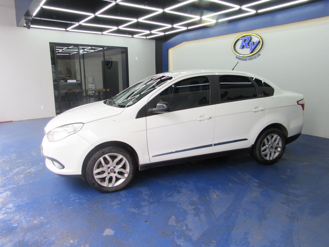 Grand Siena Essence