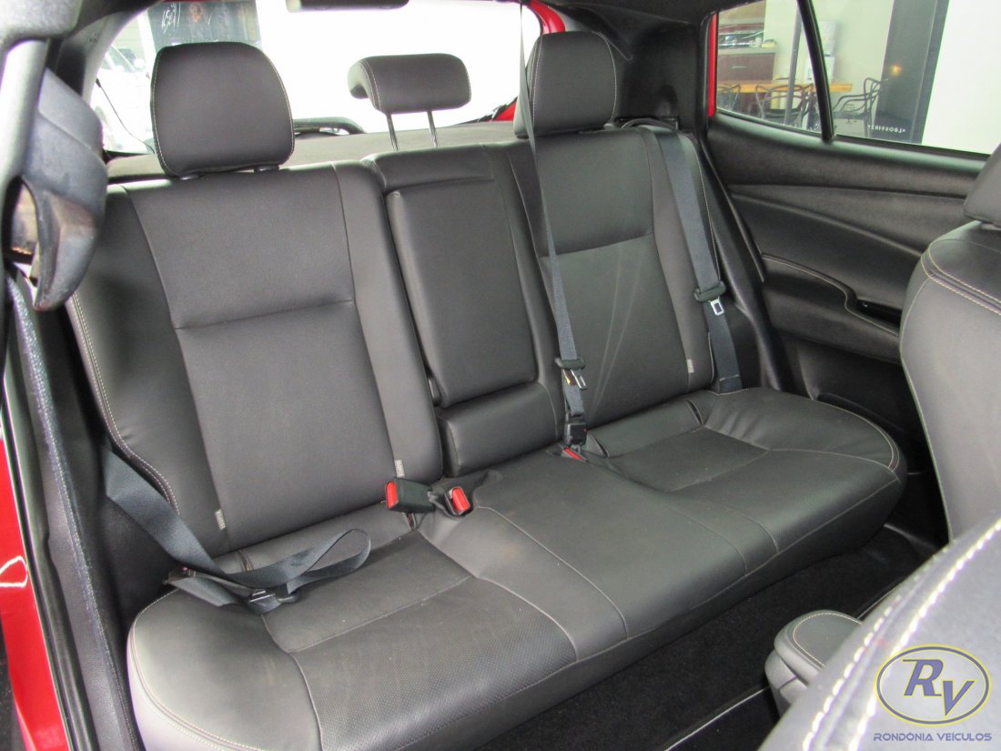 Yaris XLS