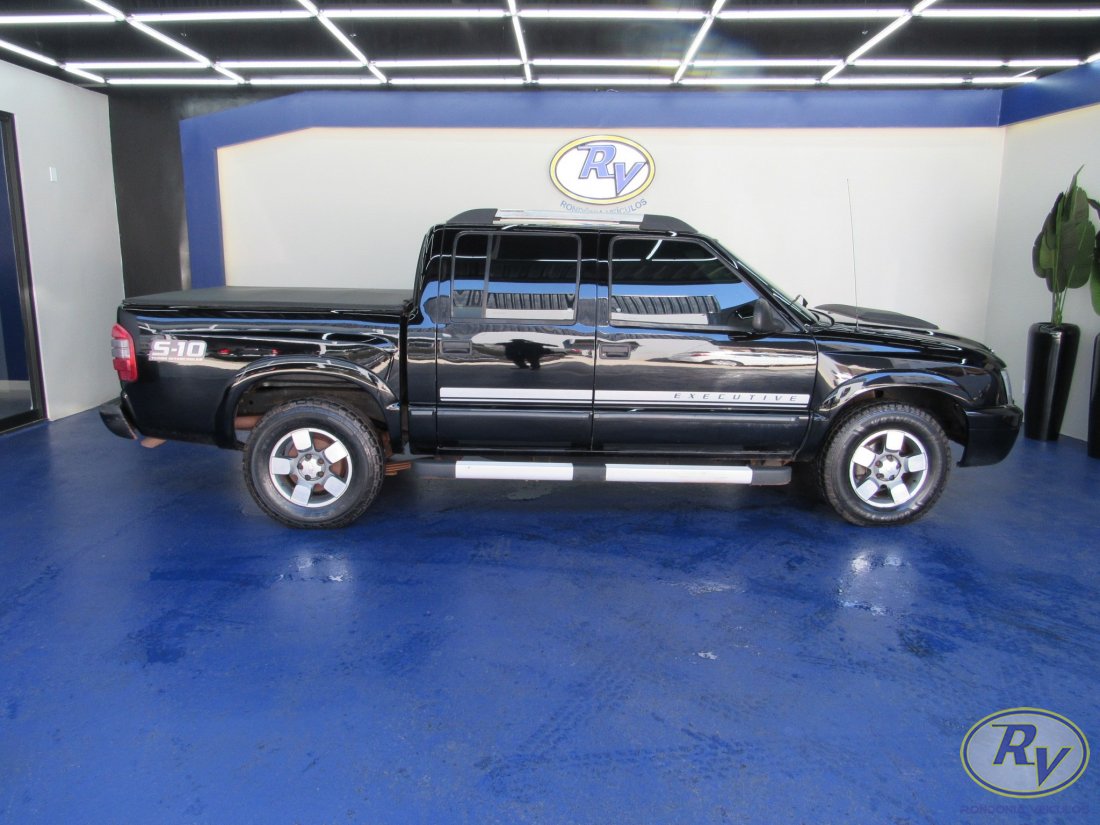 S10 Executive