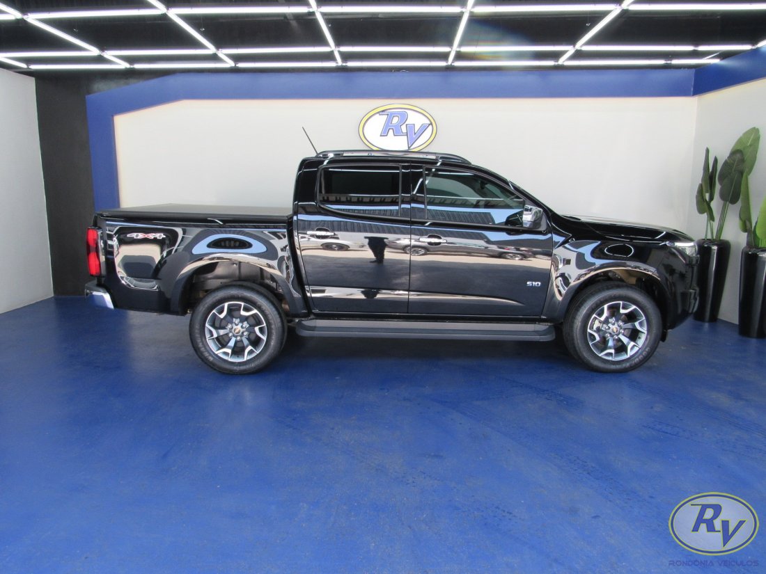 S10 LTZ