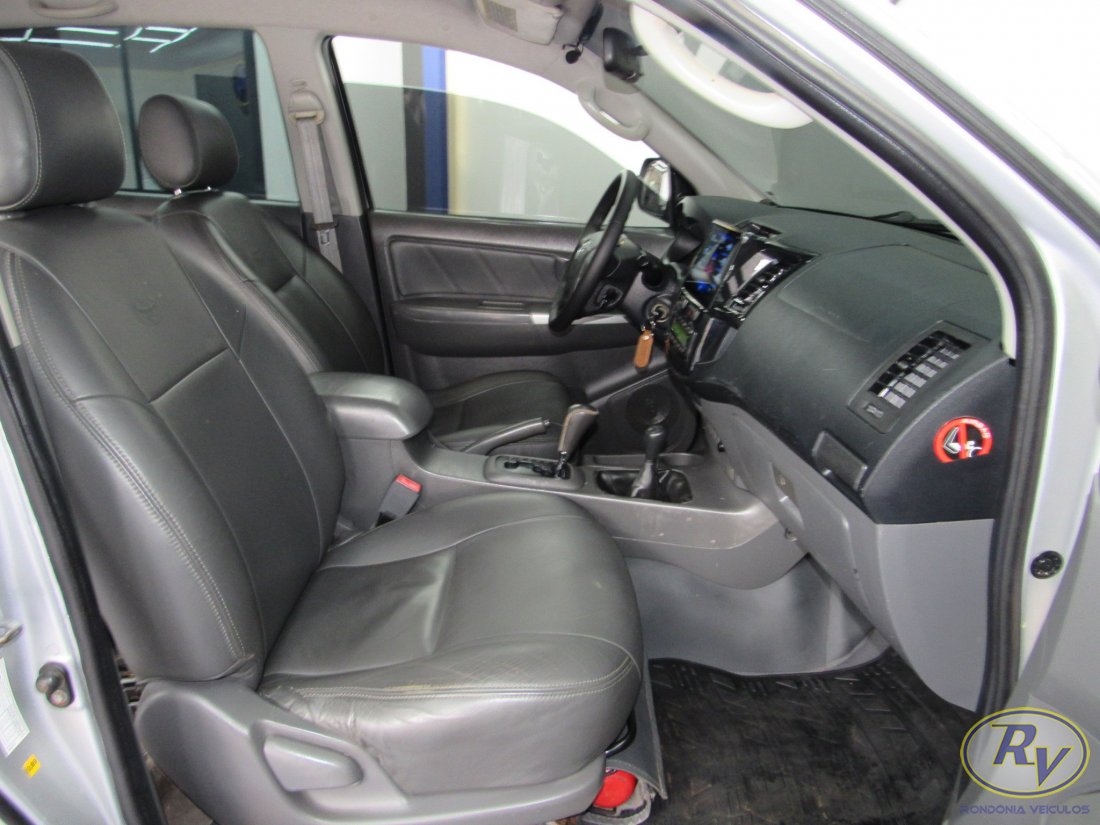 Hilux CD SRV 