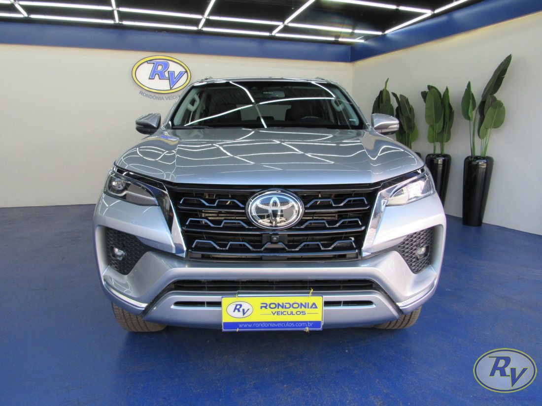 HILUX SW4 SRX