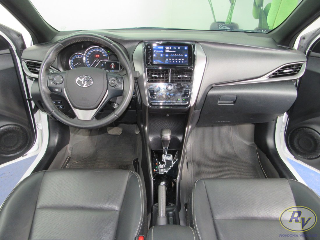 Yaris XLS