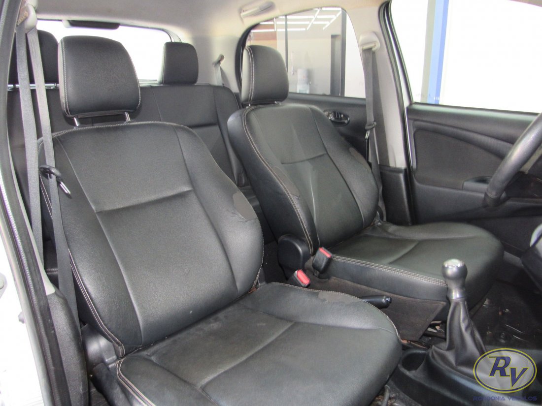 Etios XLS
